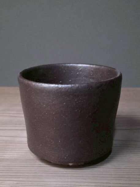 7. Black Glaze Kumidashi Tea Cup